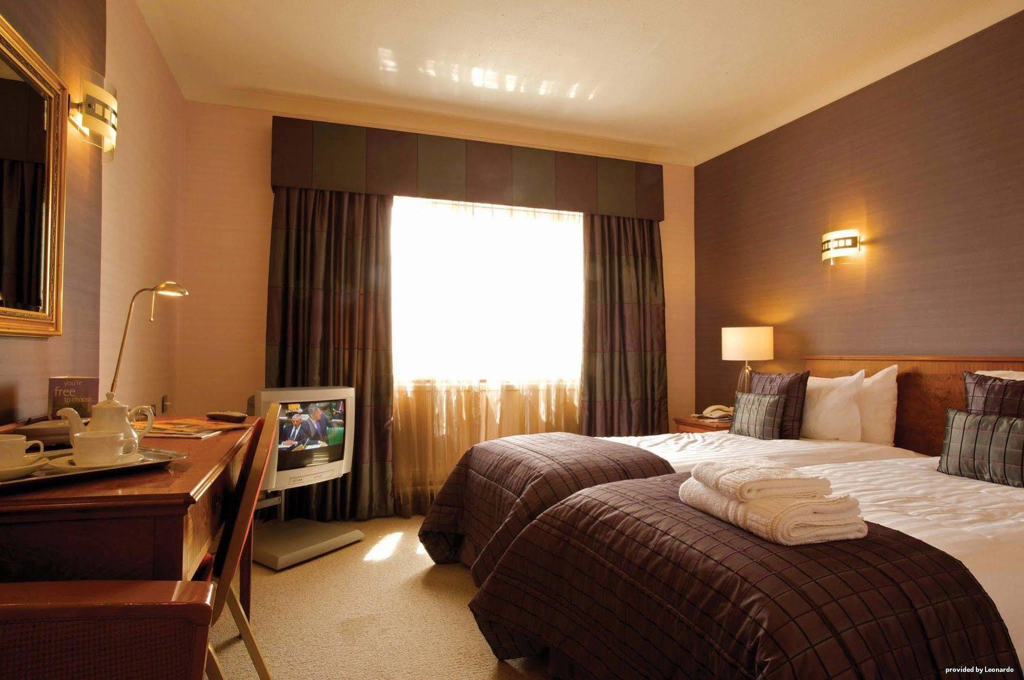 Best Western Aberavon Beach Hotel Port Talbot Szoba fotó